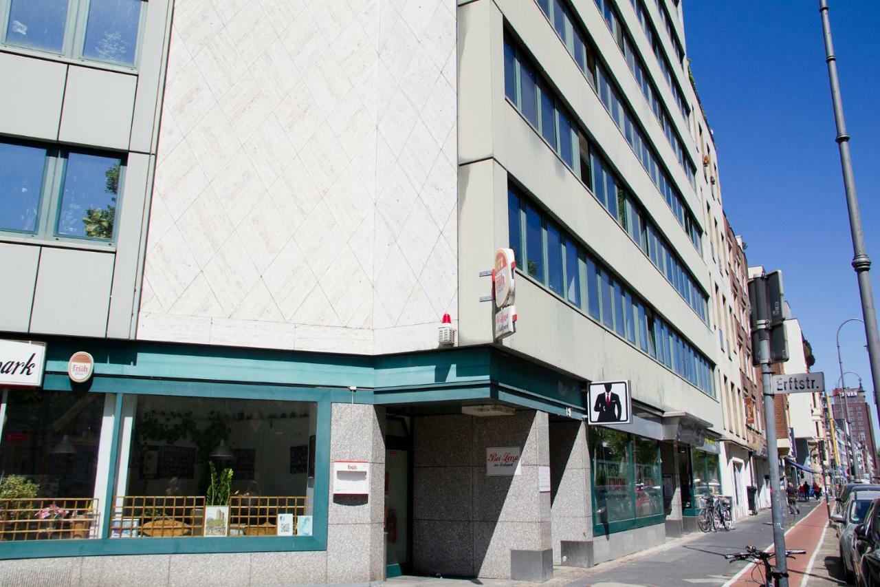 *** Comfortable 30m2 Studio Hansaring 19 *** Mediapark / Messe / Dom Appartement